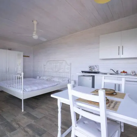 Iri.mia Nature Lodge Sklithro (Melivoia)