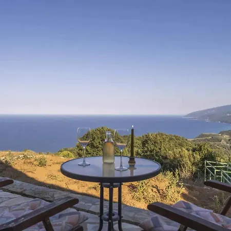 Iri.mia Nature Lodge Sklithro (Melivoia)