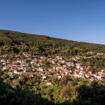 אכסניה Iri.mia Nature Sklithro (Melivoia)