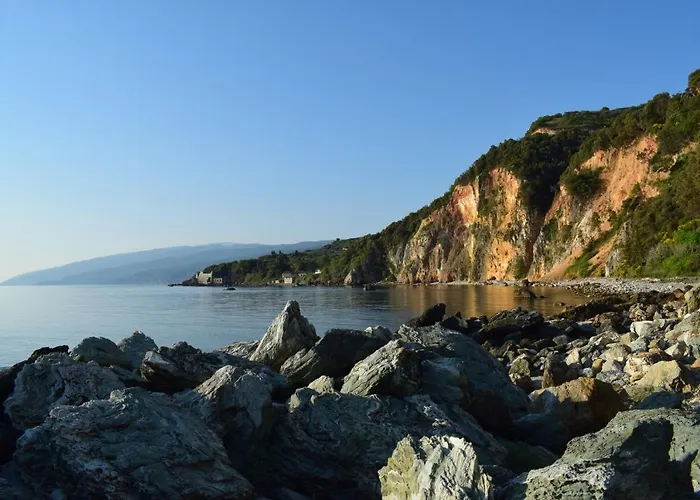 Iri.mia Nature Sklithro (Melivoia)